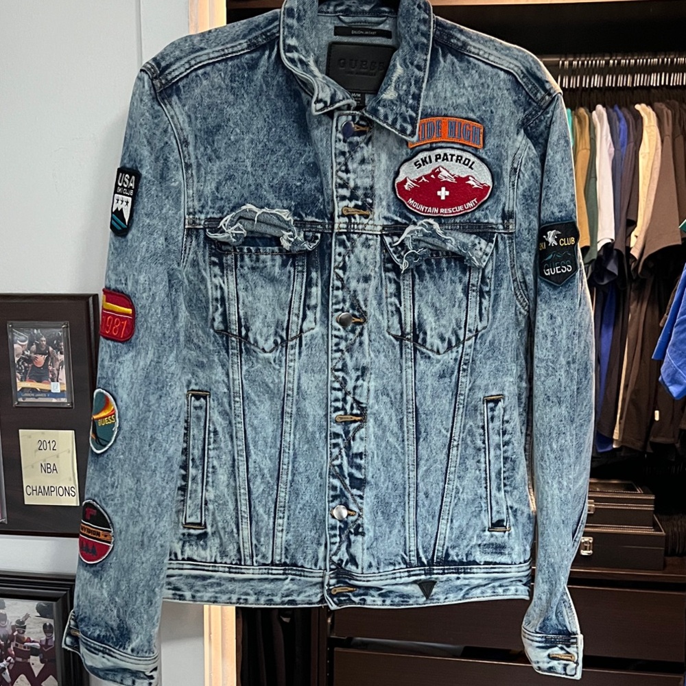 GUESS Distressed Denim Jacket with Patches